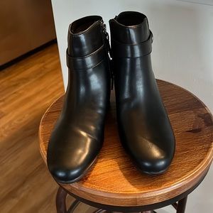 Dr. Scholls be energized Foam Technology Booties